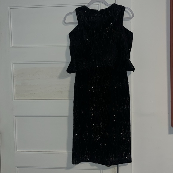 Teri Jon black Sequined Cold Shoulder Velvet Dress size 4 - Picture 10 of 13